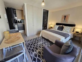 HOM I Comodo depto Studio 2PAX Santiago